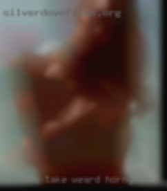 Chicks take weard horny stuf up there pussy.